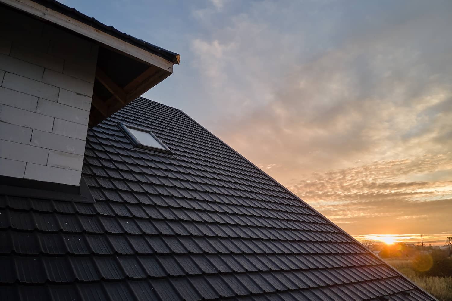 Master Your Roofing Project: Key Contractor Hiring Tips